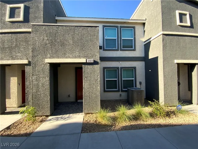 $1,800 | 4989 Chapin Mesa Avenue, Las Vegas, NV 89139