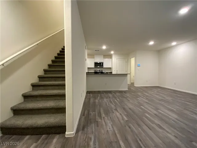 $1,750 | 4989 Chapin Mesa Avenue, Las Vegas, NV 89139