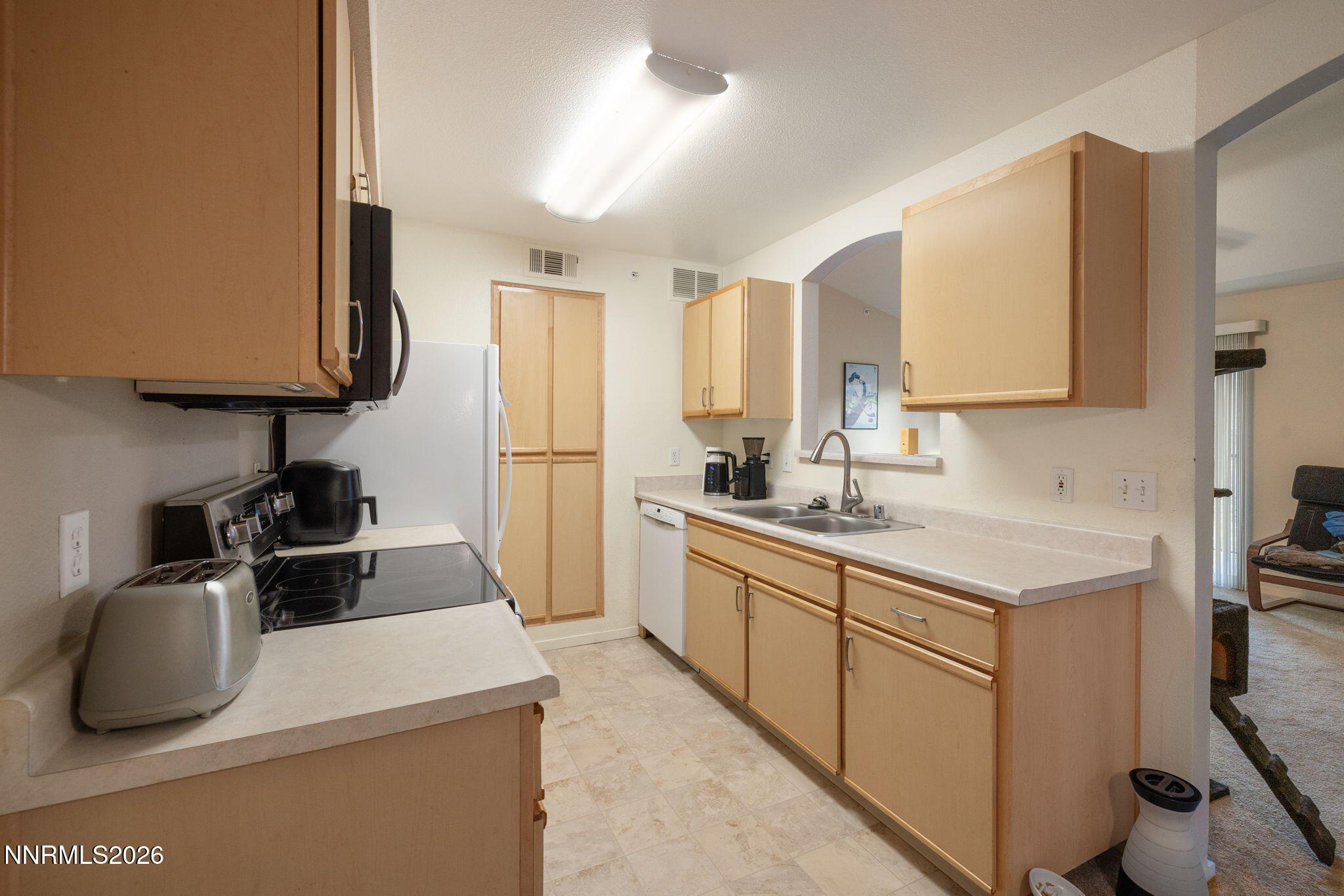 6850 Sharlands Avenue, Unit 2123 Reno, NV 89523 - Photo 14 of 40 14-web-or-mls-IMG_9815