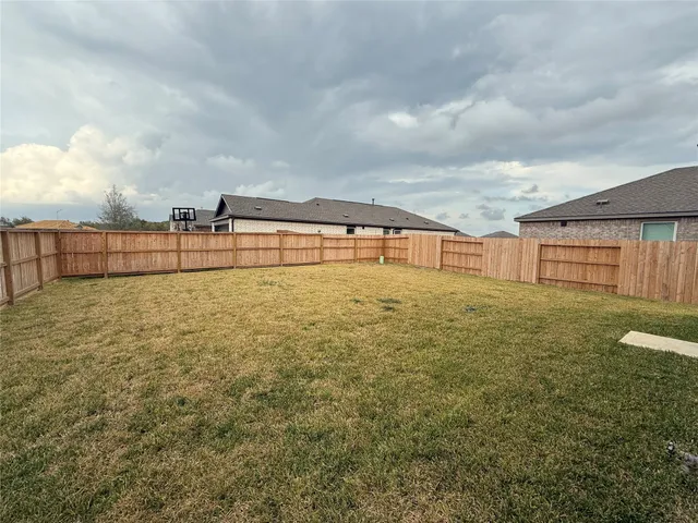 $2,600 | 2403 Jasper Breeze Drive, Rosharon, TX 77583