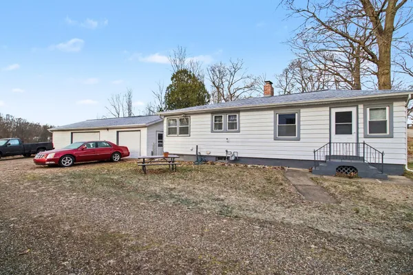 $219,900 | 256 St Marys Lake Road, Battle Creek, MI 49017