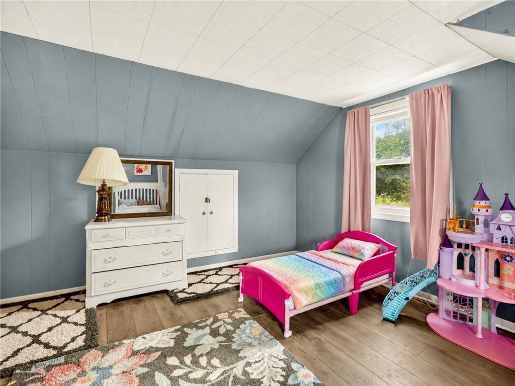 736 Paul Road Chili, NY 14624 - Photo 26 of 39 2nd floor bedroom