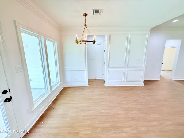 $279,900 | 103 Berchman Oaks Drive, Lafayette, LA 70506