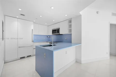 $769,000 | 2475 Brickell Avenue, Unit 1907, Miami, FL 33129