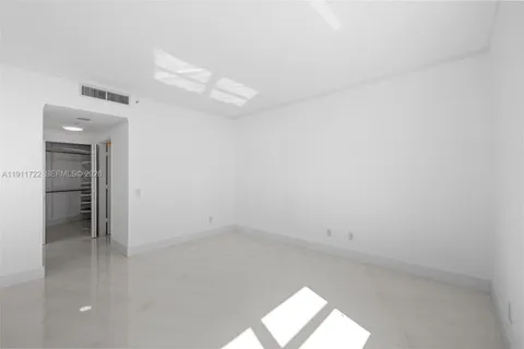 $769,000 | 2475 Brickell Avenue, Unit 1907, Miami, FL 33129