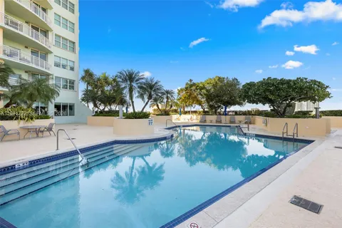 $769,000 | 2475 Brickell Avenue, Unit 1907, Miami, FL 33129
