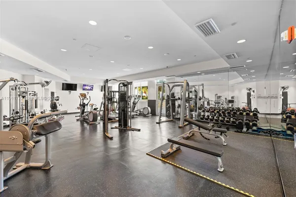 $769,000 | 2475 Brickell Avenue, Unit 1907, Miami, FL 33129