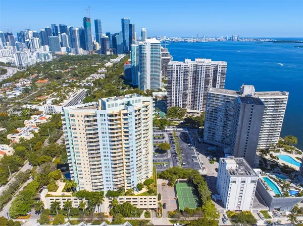 $769,000 | 2475 Brickell Avenue, Unit 1907, Miami, FL 33129