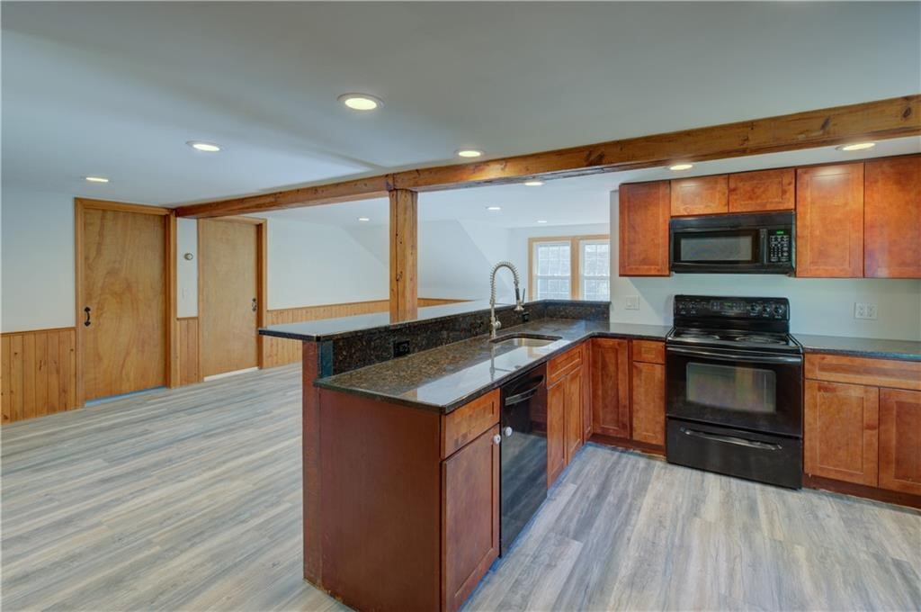 247 Elmdale Road Scituate, RI 02857 - Photo 31 of 45