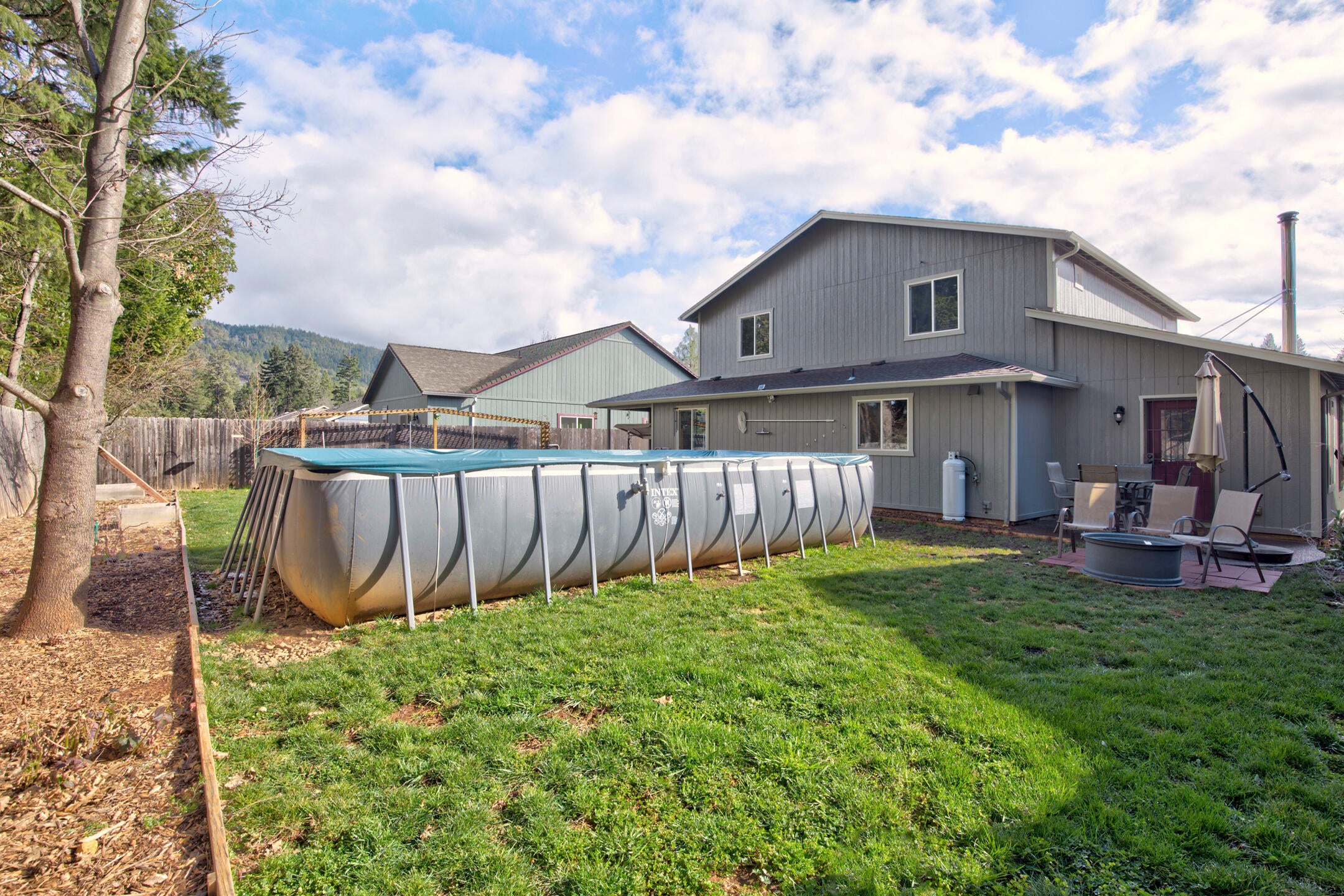 291 Merlot Drive Cave Junction, OR 97523 - Photo 25 of 27 0R1A8705_6_7_8_9