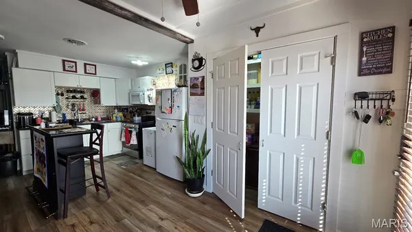 $129,999 | 161 Old River Road, Elsberry, MO 63343