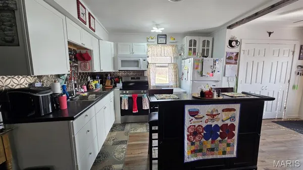 $129,999 | 161 Old River Road, Elsberry, MO 63343