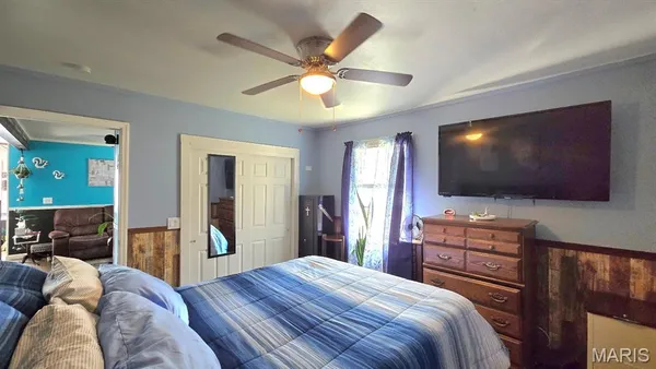 $129,999 | 161 Old River Road, Elsberry, MO 63343