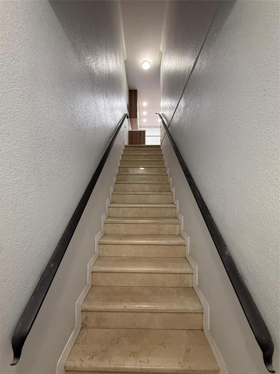 3526 West 76th Street, Unit 203 Hialeah, FL 33018 - Photo 4 of 13