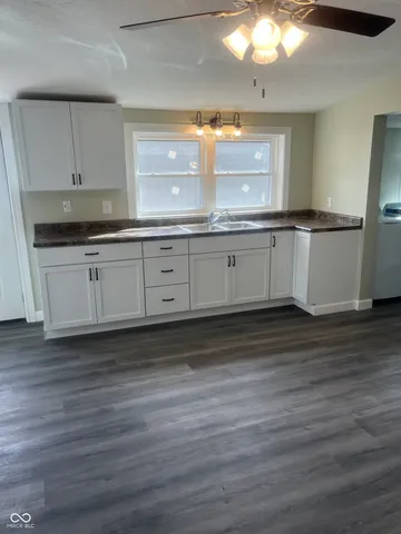 $129,900 | 354 Bloomingdale Road, Montezuma, IN 47862