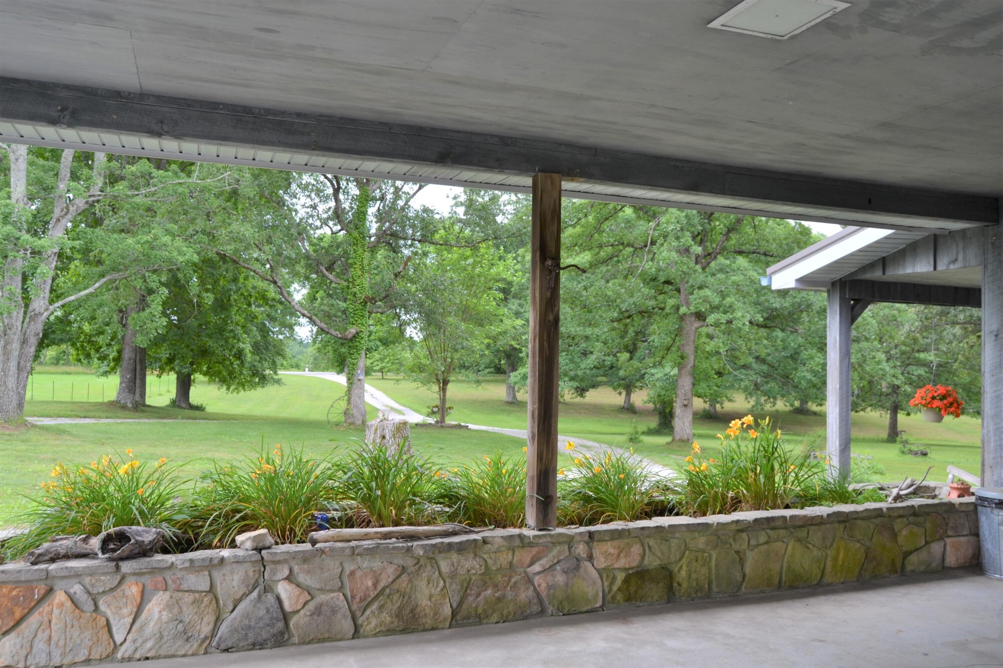 154 Plateau Road Crossville, TN 38571 - Photo 11 of 37 Gallery Image 11