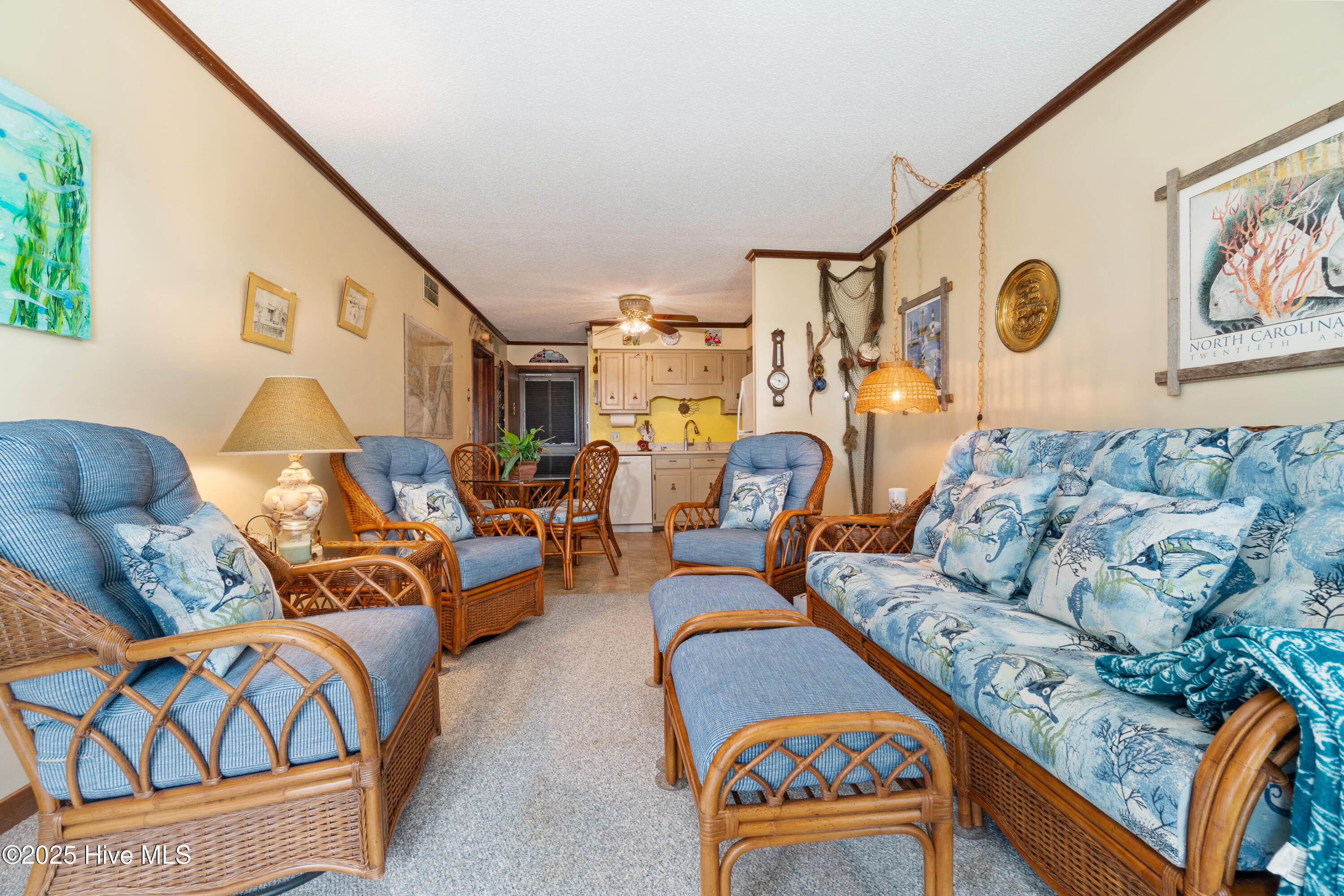 2008 East Fort Macon Road, Unit H16 Atlantic Beach, NC 28512 - Photo 11 of 41 Great Room View