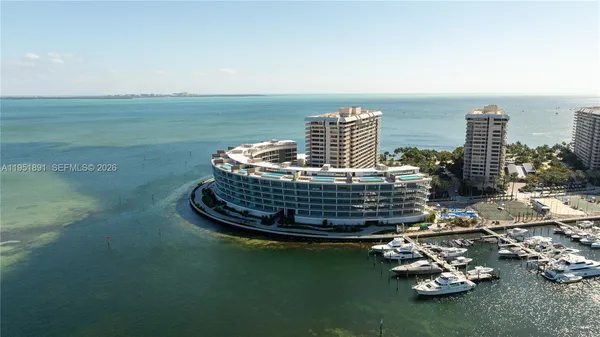 $7,900,000 | 5 Grove Isle Drive, Unit L501, Miami, FL 33133
