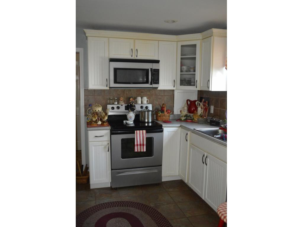 1528 Kings Road Kingsport, TN 37664 - Photo 5 of 8 Photo 5