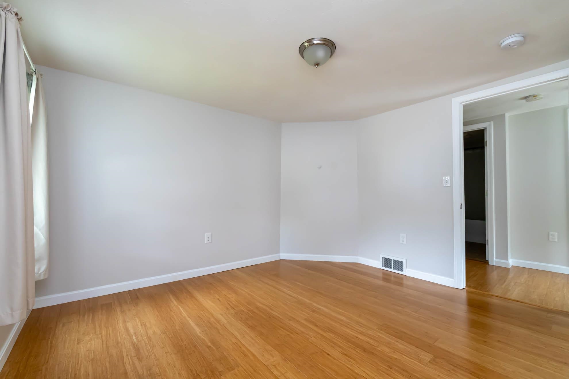 20 Dodge Street Rochester, NH 03867 - Photo 15 of 36