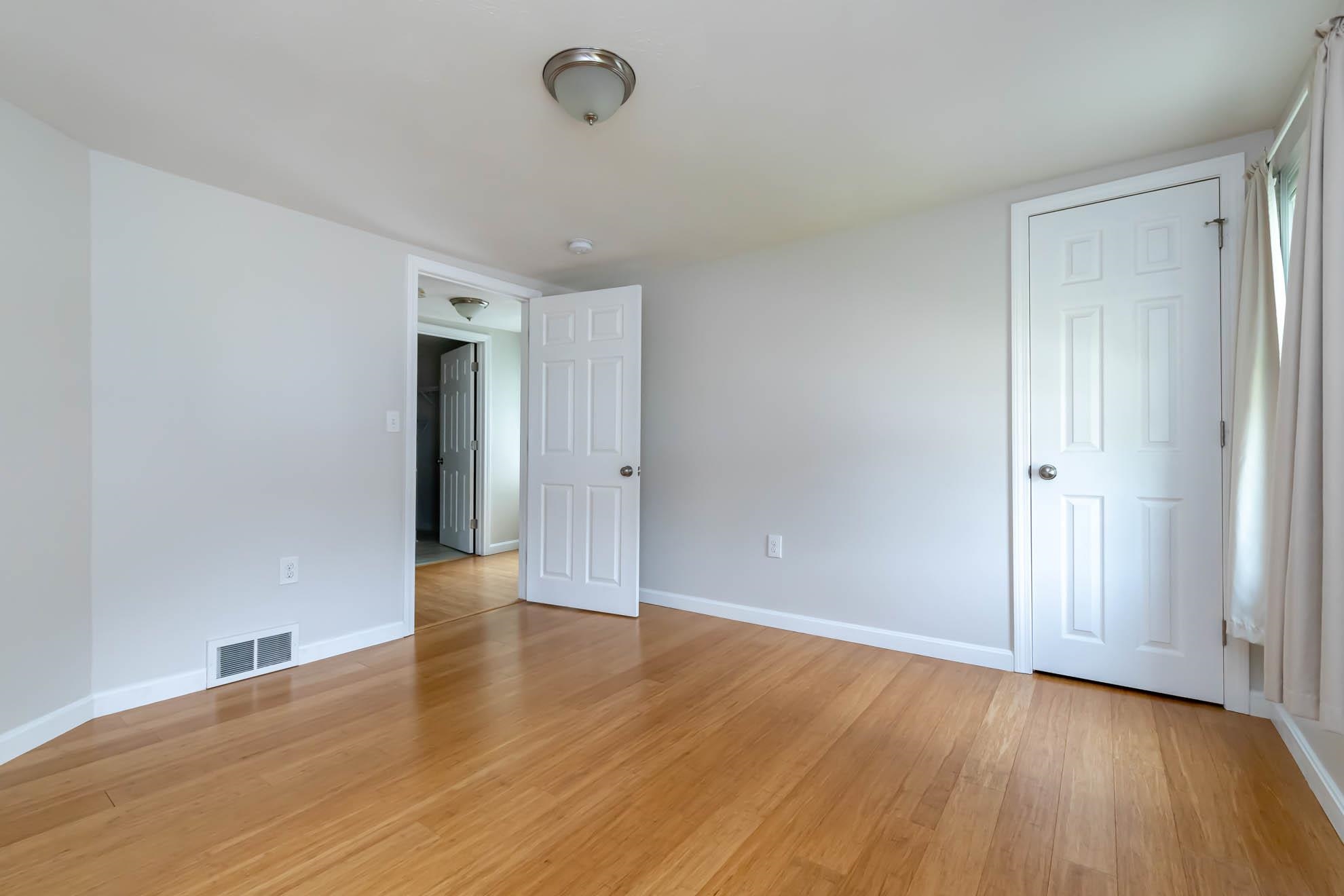 20 Dodge Street Rochester, NH 03867 - Photo 17 of 36