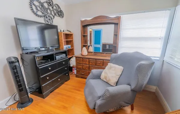 $279,000 | 3525 Wilshire Boulevard, Wilmington, NC 28403