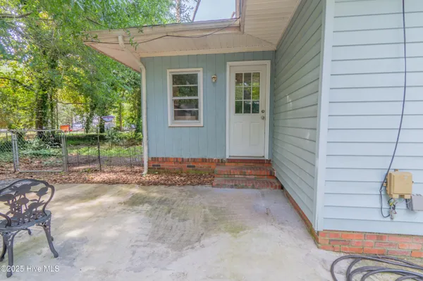 $279,000 | 3525 Wilshire Boulevard, Wilmington, NC 28403