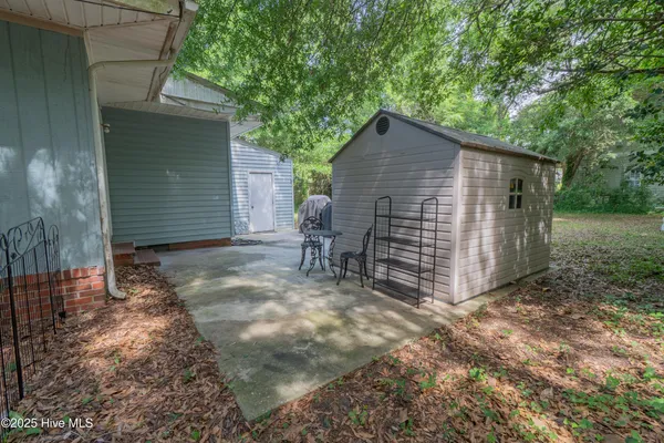 $279,000 | 3525 Wilshire Boulevard, Wilmington, NC 28403
