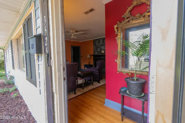 $279,000 | 3525 Wilshire Boulevard, Wilmington, NC 28403