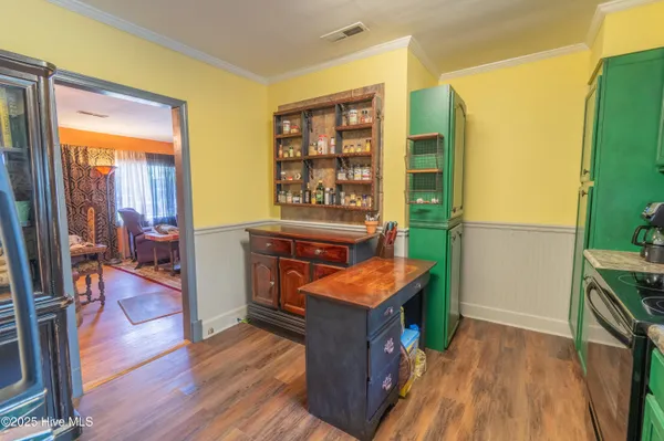 $279,000 | 3525 Wilshire Boulevard, Wilmington, NC 28403