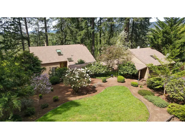 $599,000 | 88154 Tiki Lane, Springfield, OR 97478