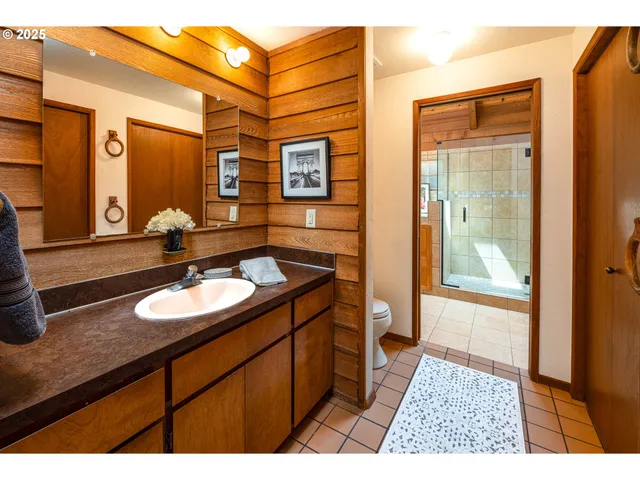 $599,000 | 88154 Tiki Lane, Springfield, OR 97478