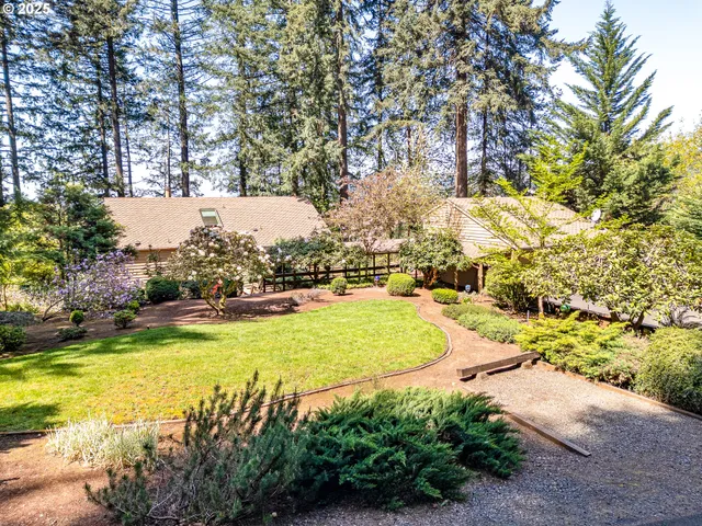 $599,000 | 88154 Tiki Lane, Springfield, OR 97478