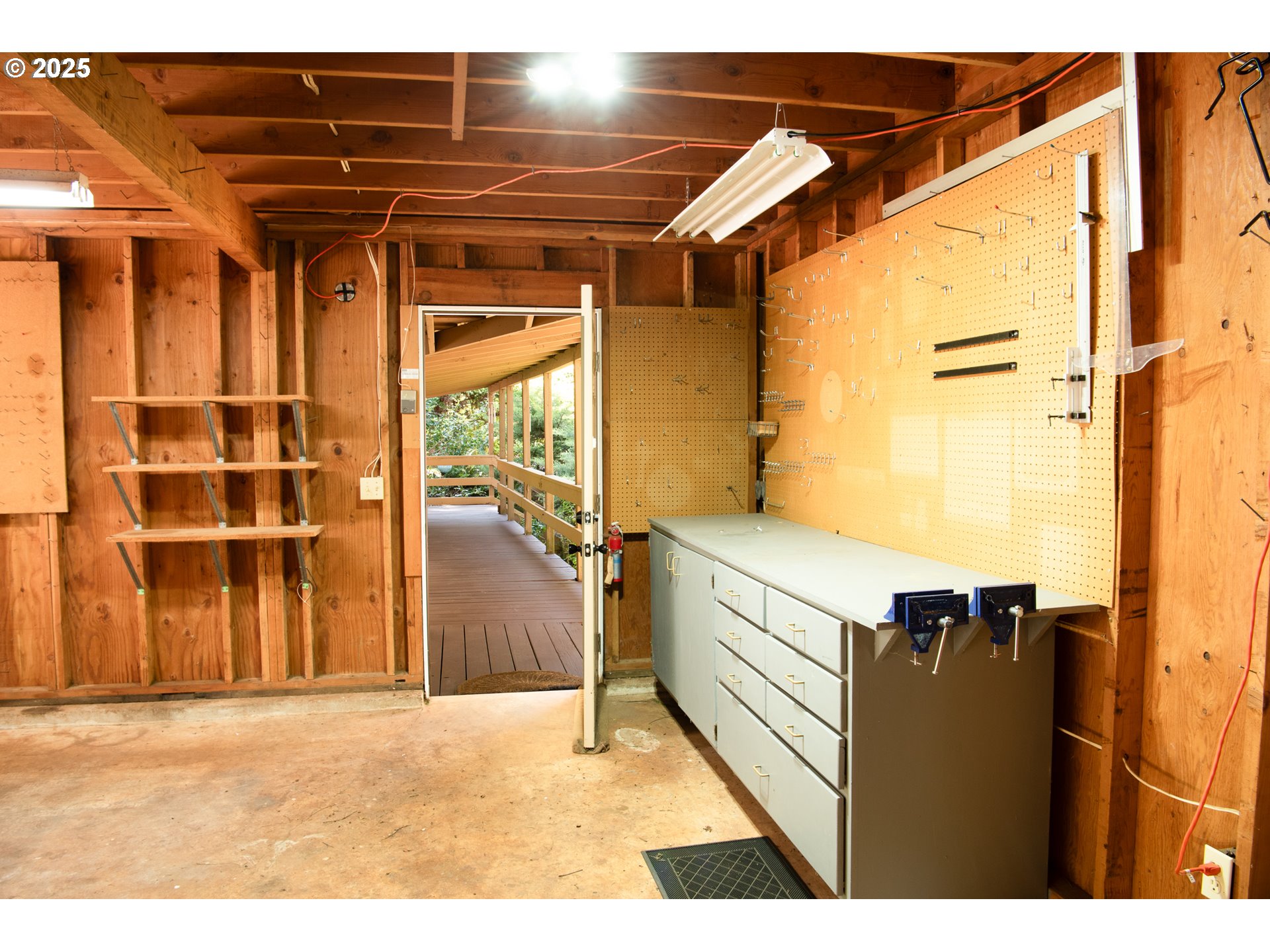 88154 Tiki Lane Springfield, OR 97478 - Photo 32 of 48