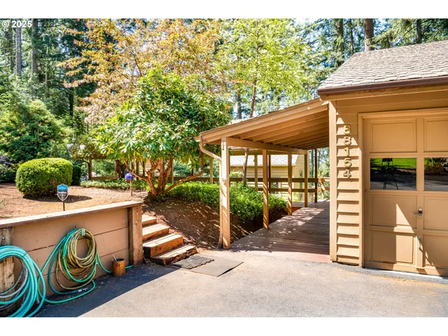 $599,000 | 88154 Tiki Lane, Springfield, OR 97478