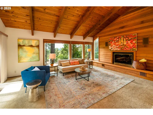 $599,000 | 88154 Tiki Lane, Springfield, OR 97478