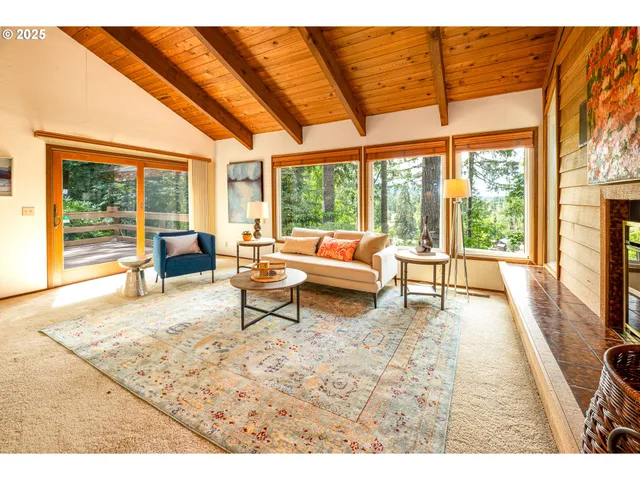 $599,000 | 88154 Tiki Lane, Springfield, OR 97478