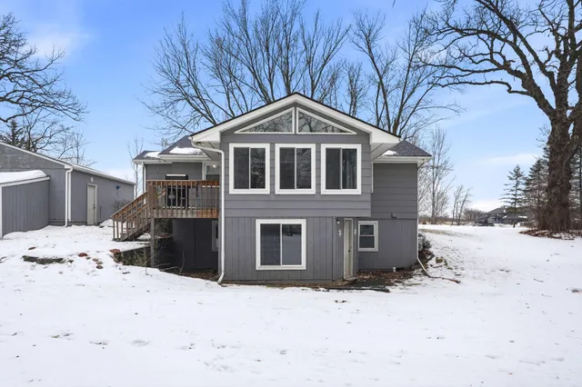 $425,000 | 3901 230th Street East, Prior Lake, MN 55372