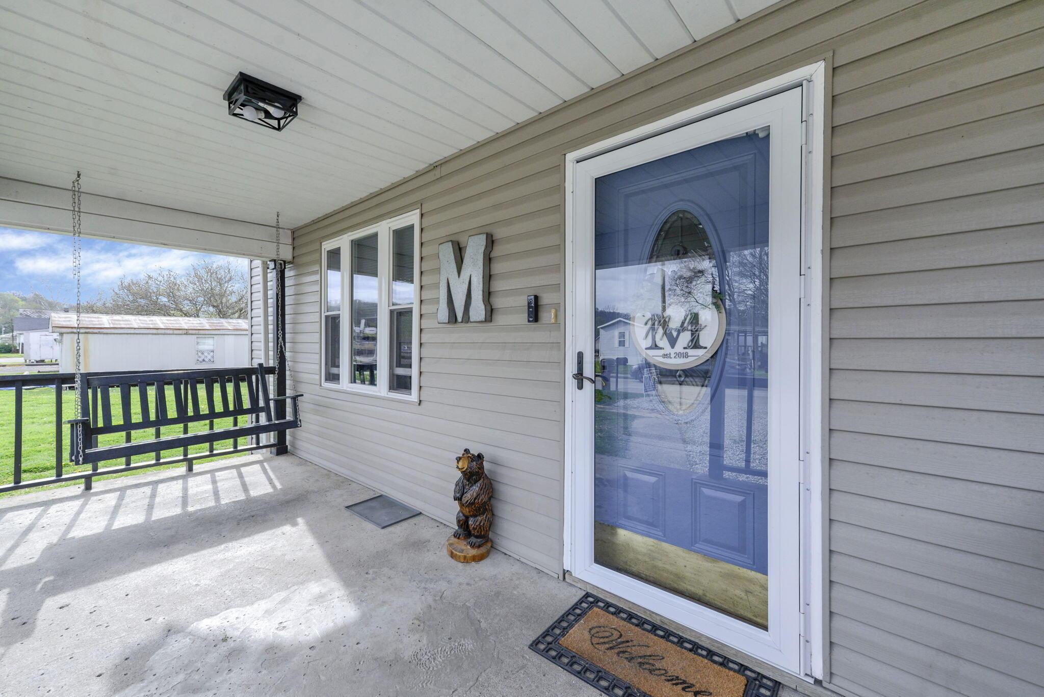 29089 Enterprise Iles Road Logan, OH 43138 - Photo 2 of 29 4-web-or-mls-29089-enterprise-iles-rd (1