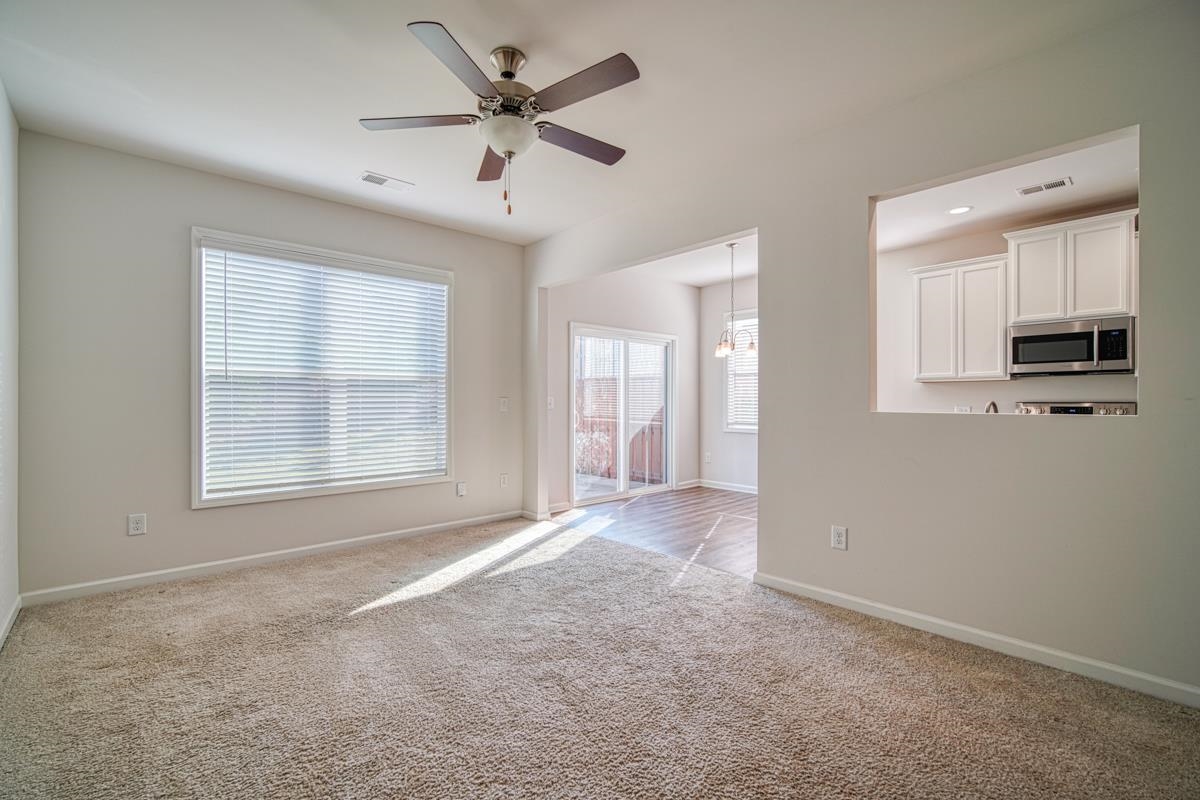 128 Clingstone Trail Duncan, SC 29334 - Photo 7 of 29