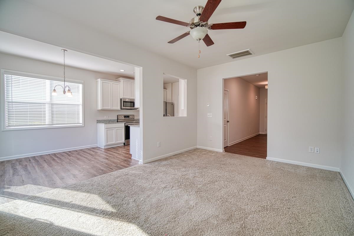 128 Clingstone Trail Duncan, SC 29334 - Photo 8 of 29