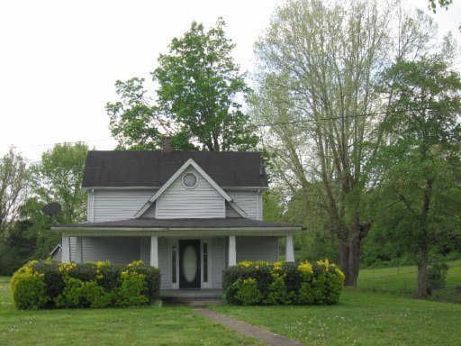 135 Webster Road Clinton, TN 37716 - Photo 1 of 1 Primary Photo