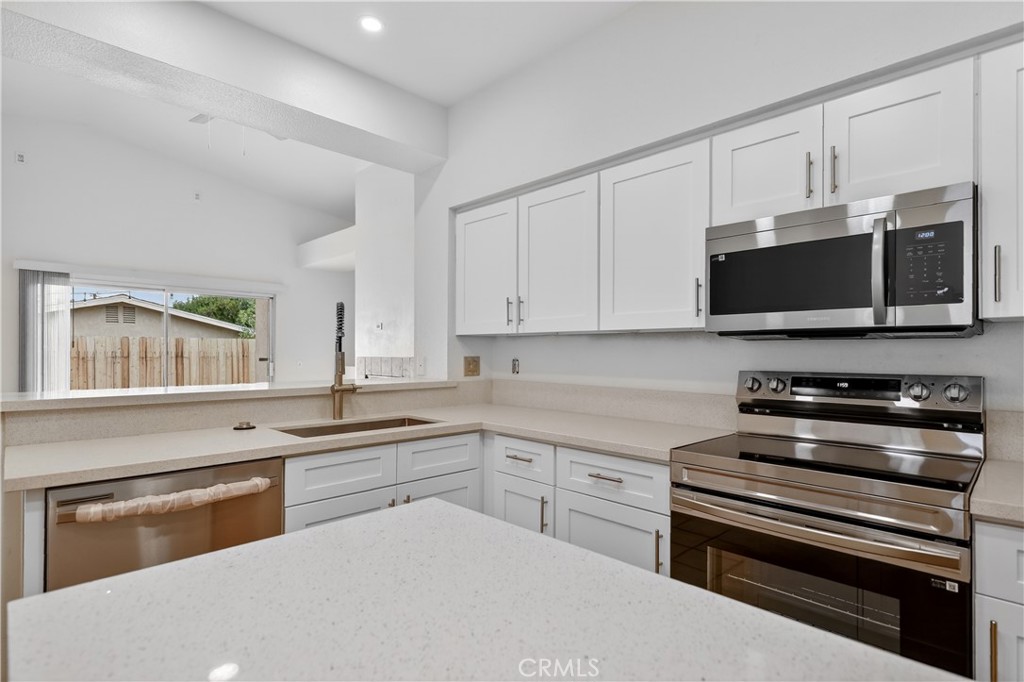 51930 Avenida Ramirez La Quinta, CA 92253 - Photo 17 of 36