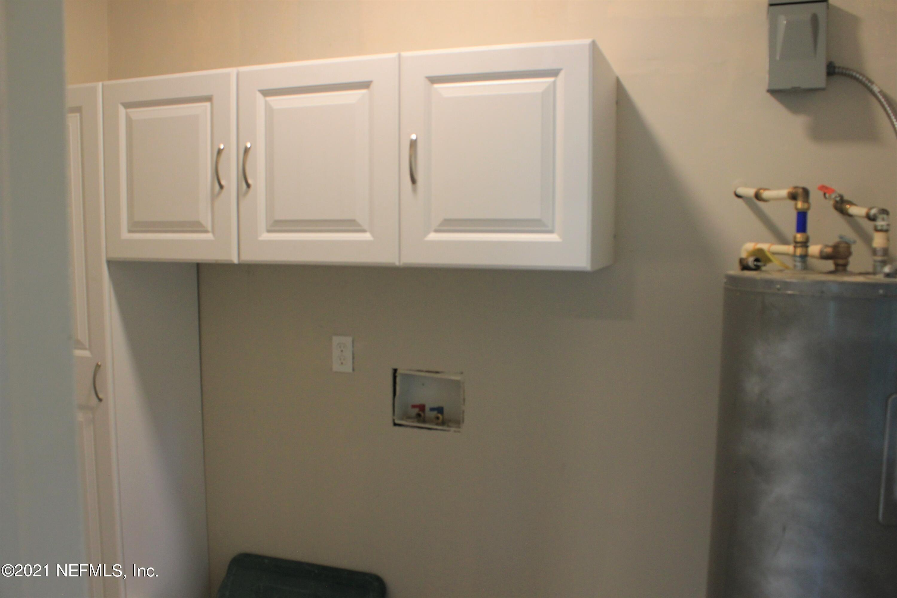 6379 Delacy Road Jacksonville, FL 32244 - Photo 7 of 7 a view of cabinets