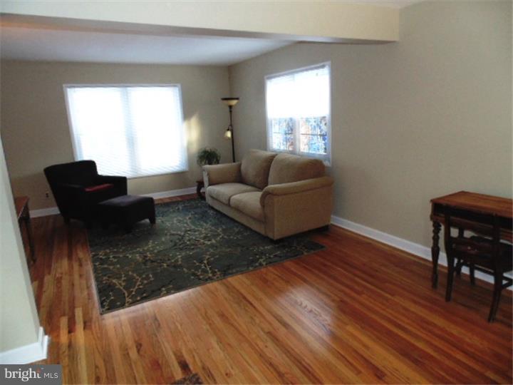 8426 Chippewa Road Philadelphia, PA 19128 - Photo 2 of 21