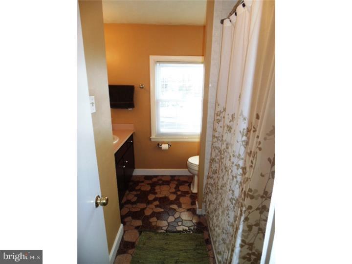 8426 Chippewa Road Philadelphia, PA 19128 - Photo 12 of 21