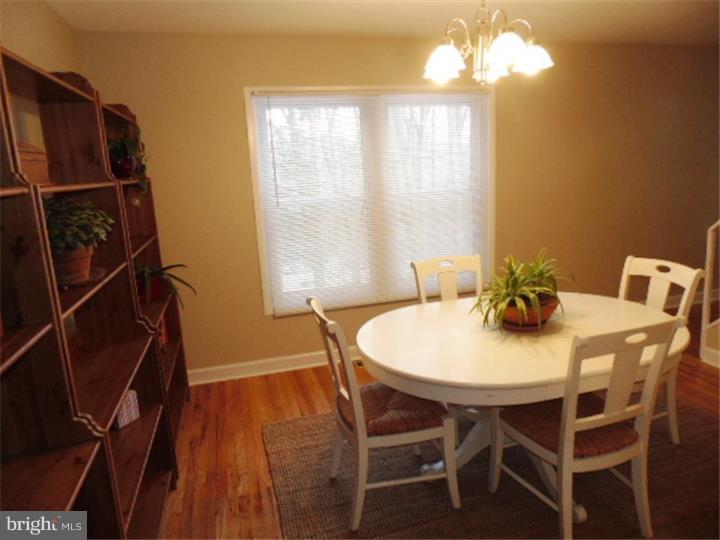 8426 Chippewa Road Philadelphia, PA 19128 - Photo 8 of 21
