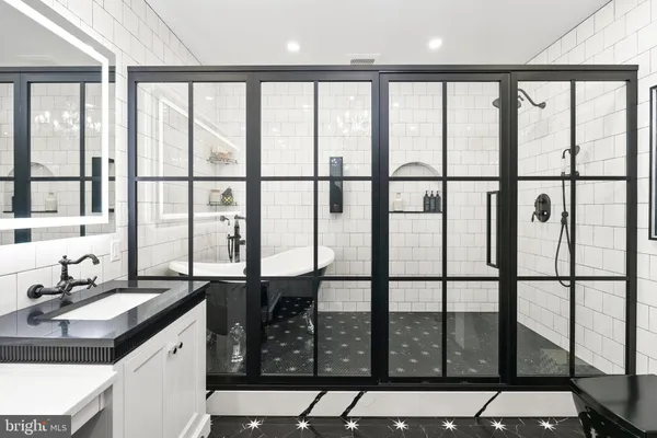 $3,299,000 | 1915 Towne Centre Boulevard, Unit 406, Annapolis, MD 21401