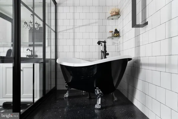 $3,299,000 | 1915 Towne Centre Boulevard, Unit 406, Annapolis, MD 21401