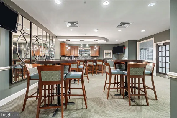 $3,299,000 | 1915 Towne Centre Boulevard, Unit 406, Annapolis, MD 21401